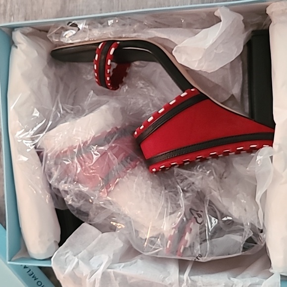 Red Antonio Melani - Picture 3 of 7